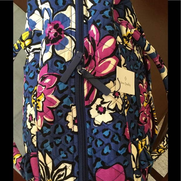 NWT VERA BRADLEY WEEKENDER TRAVEL BAG - Picture 3 of 4